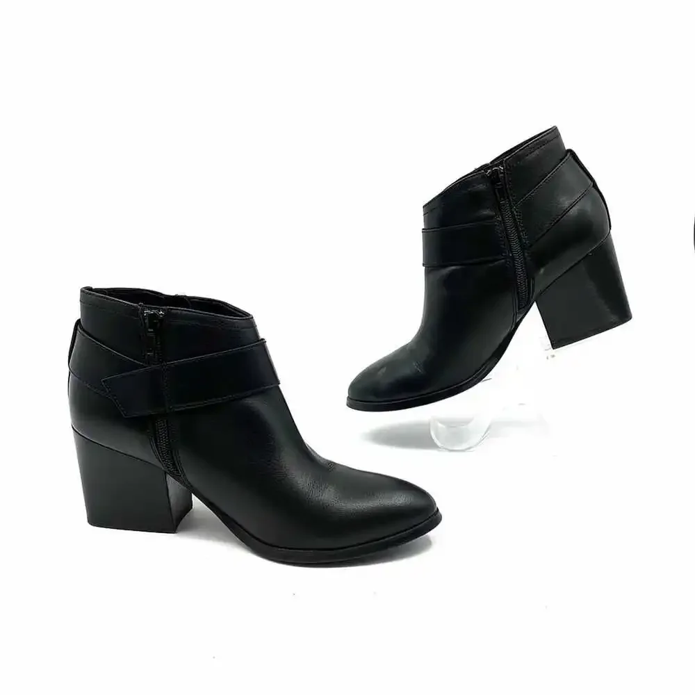 Marc Fisher Black Leather Bootie | Women’s US 7.5 Regular
